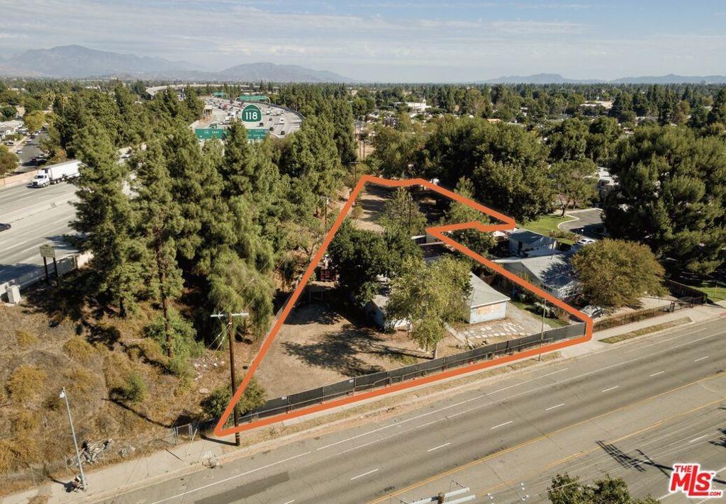 Woodley Ave, Granada Hills, CA 91344