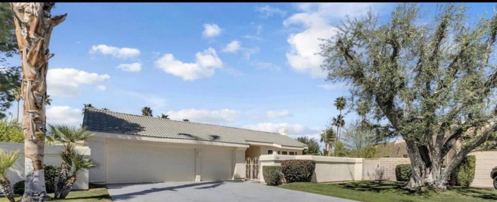 Santo Domingo Dr, Rancho Mirage, CA 92270