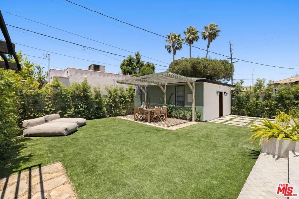 S Stanley Ave, Los Angeles, CA 90019