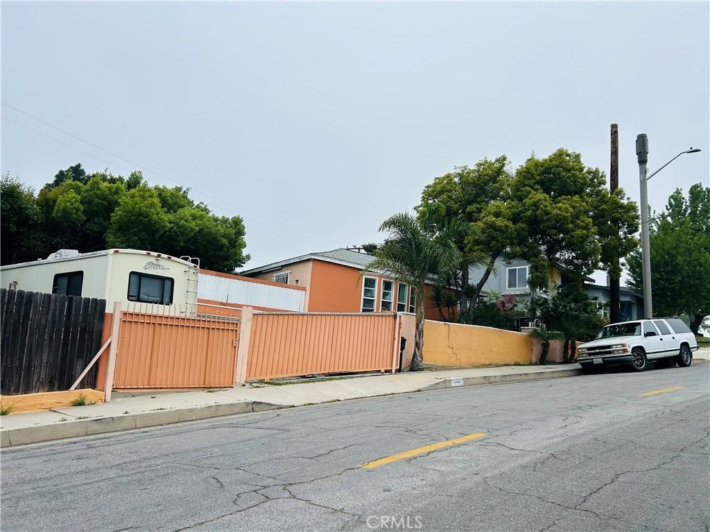West Blvd, Inglewood, CA 90305