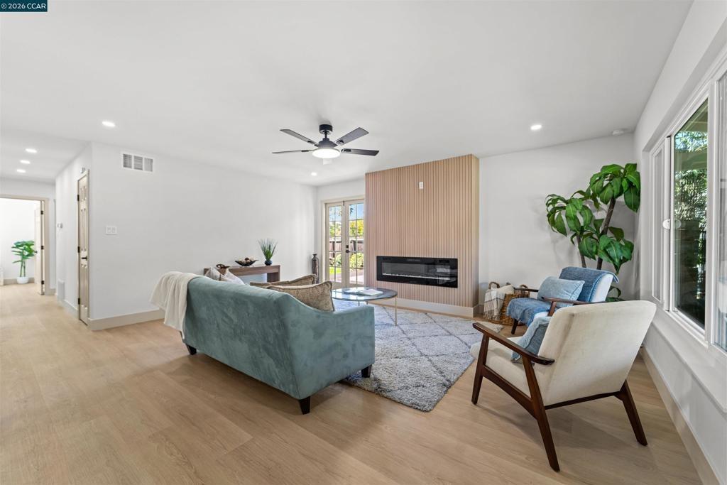 Carmelita Ct, Concord, CA 94520