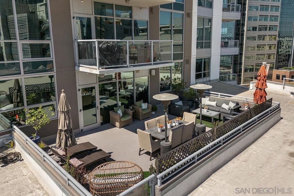 10th Ave, San Diego, CA 92101