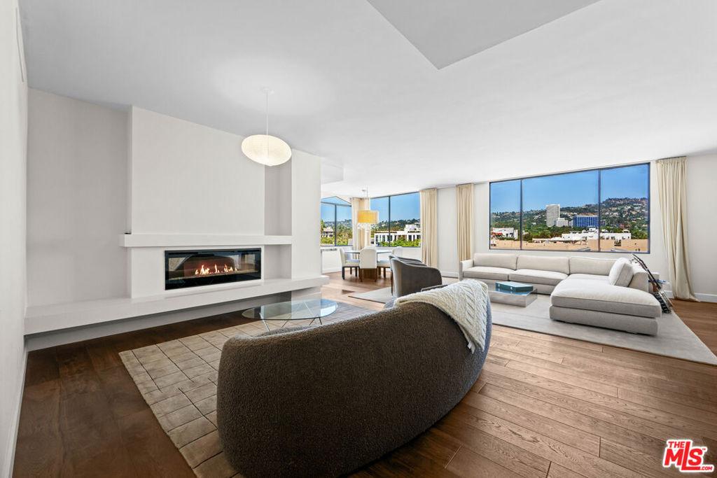 N Palm Dr, Beverly Hills, CA 90210