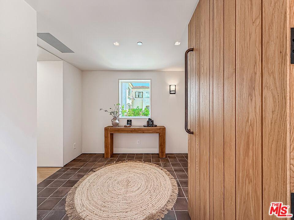 19th St, Santa Monica, CA 90402