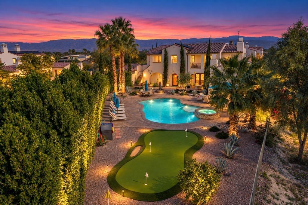 Arcada St, Palm Springs, CA 92262