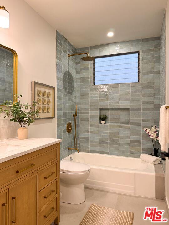 Ambrose Ave, Los Angeles, CA 90027