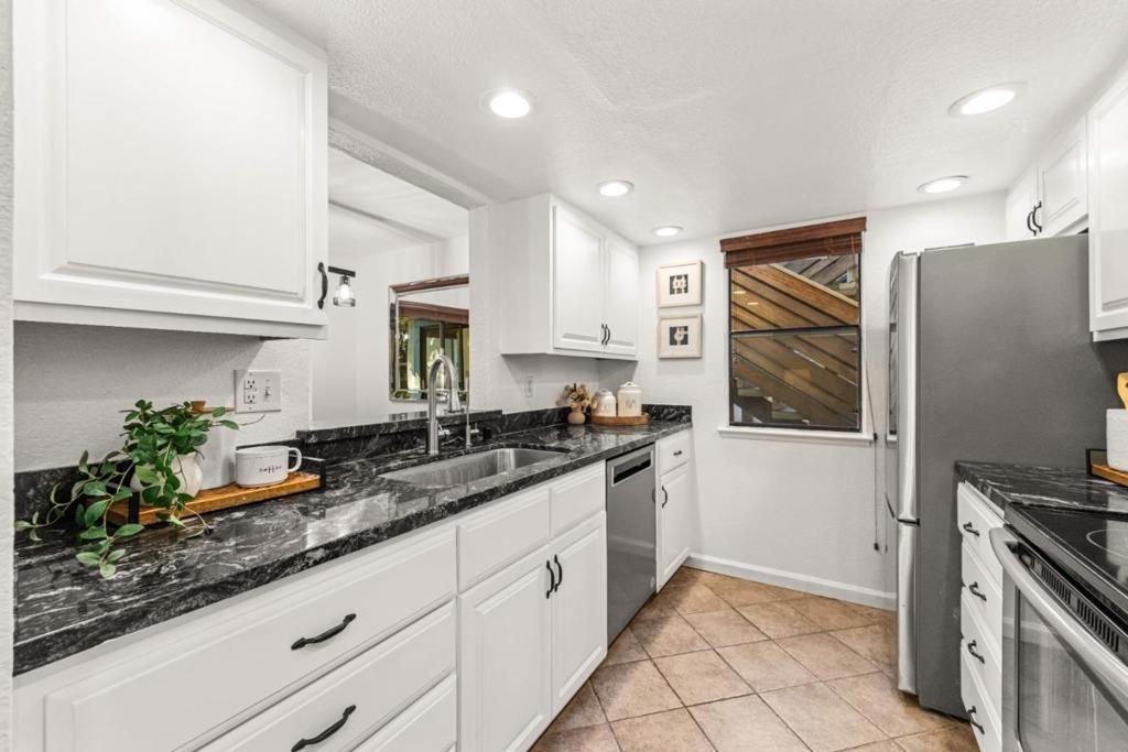 Makati Cir, San Jose, CA 95123