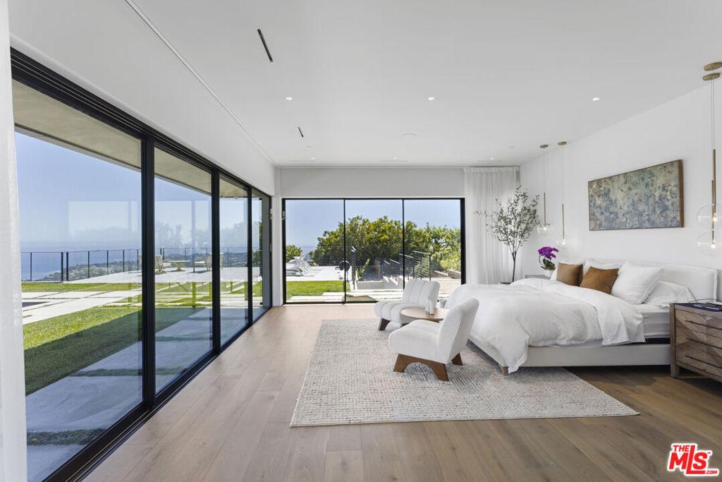 Murphy Way, Malibu, CA 90265