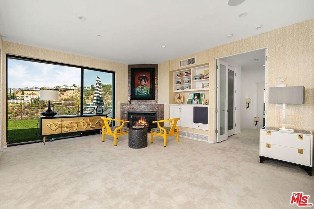 Viewsite Ter, Los Angeles, CA 90069