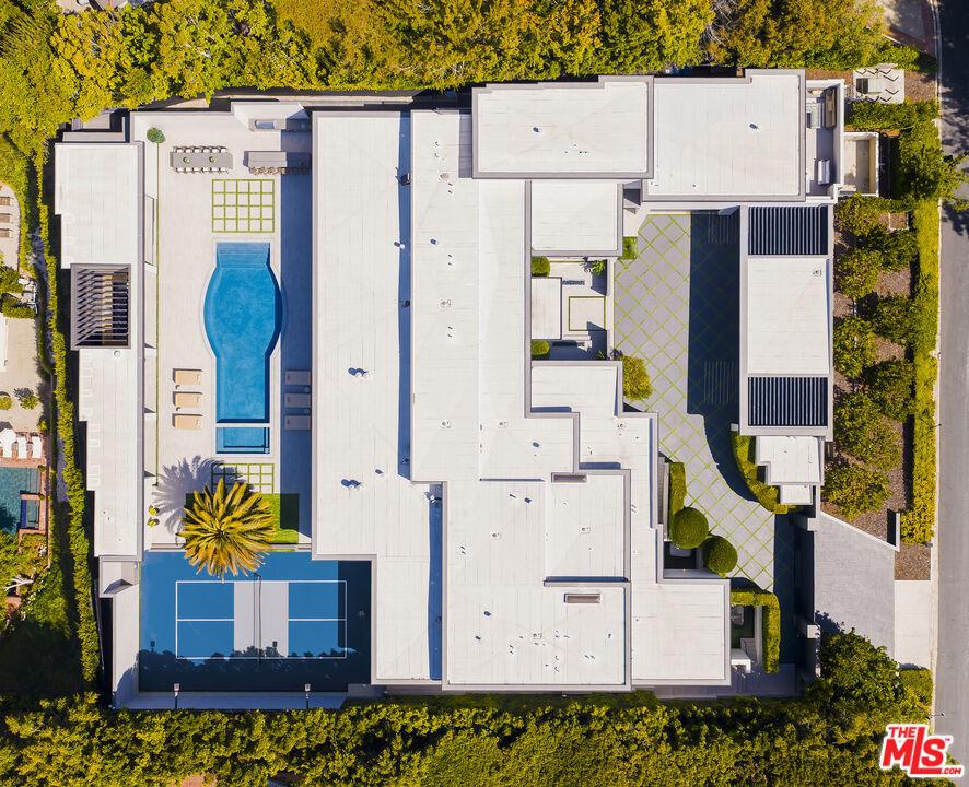 N Mapleton Dr, Los Angeles, CA 90077