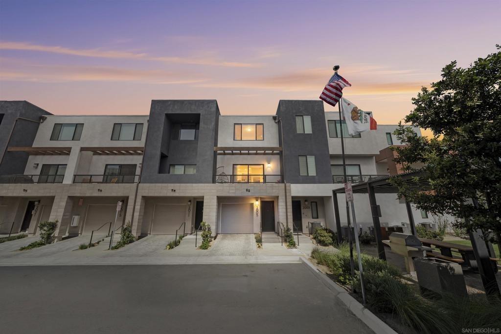 Vela Ln, San Diego, CA 92154