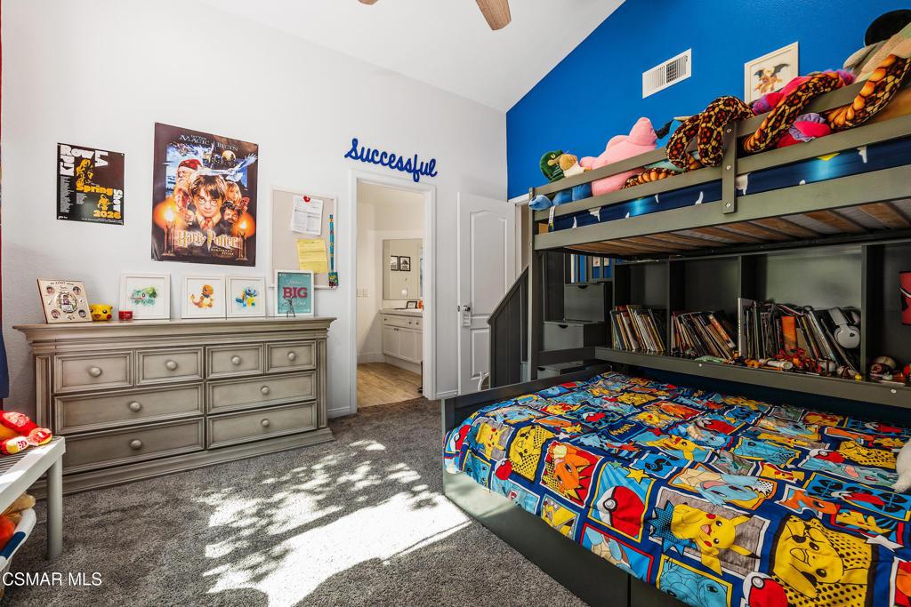Cross Bridge Pl, Thousand Oaks, CA 91362