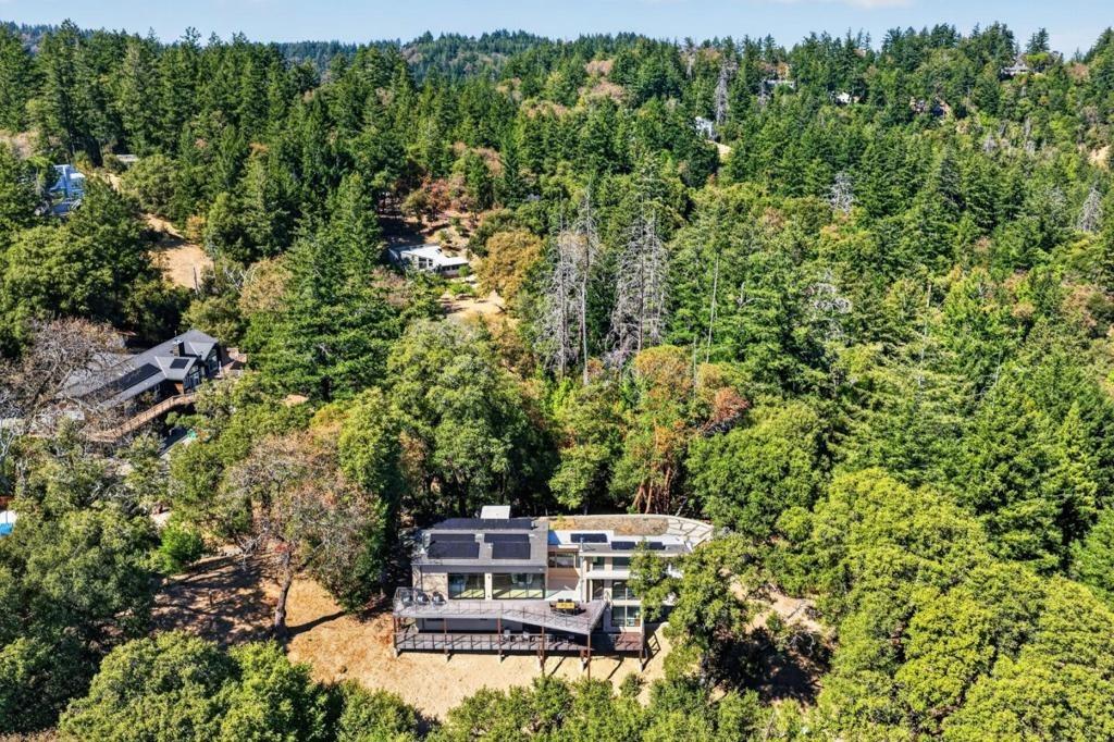 Shear Creek Rd, Los Gatos, CA 95033