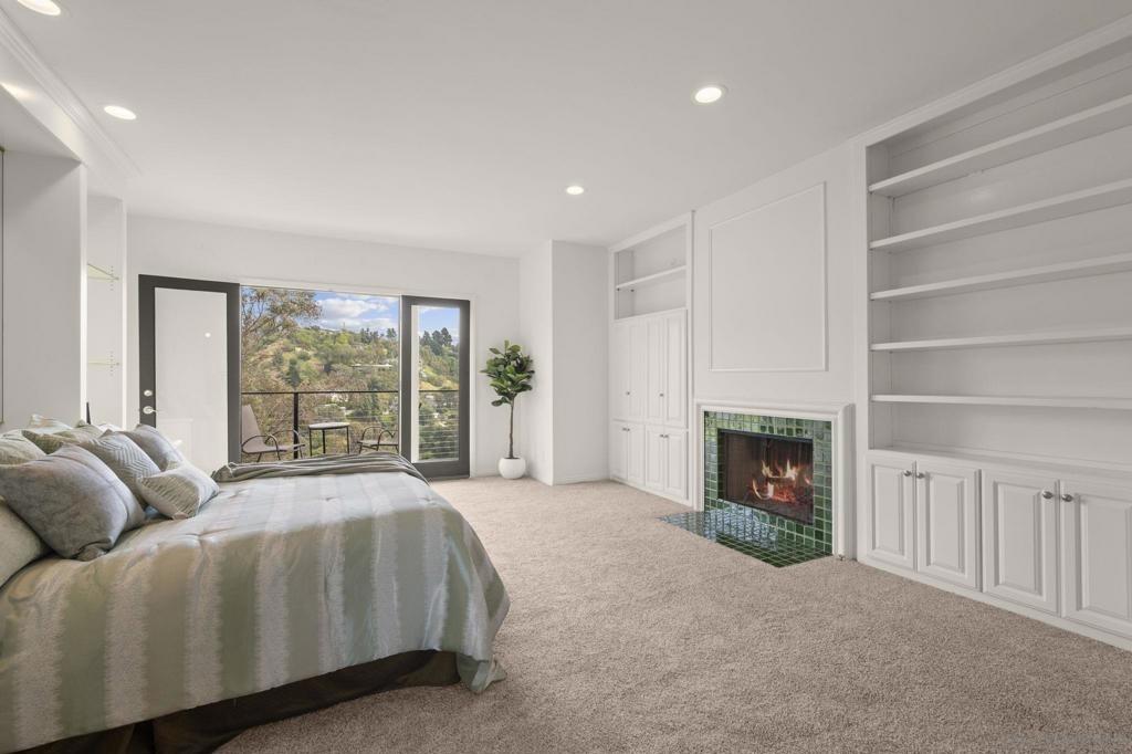 N Kenter Ave, Los Angeles, CA 90049