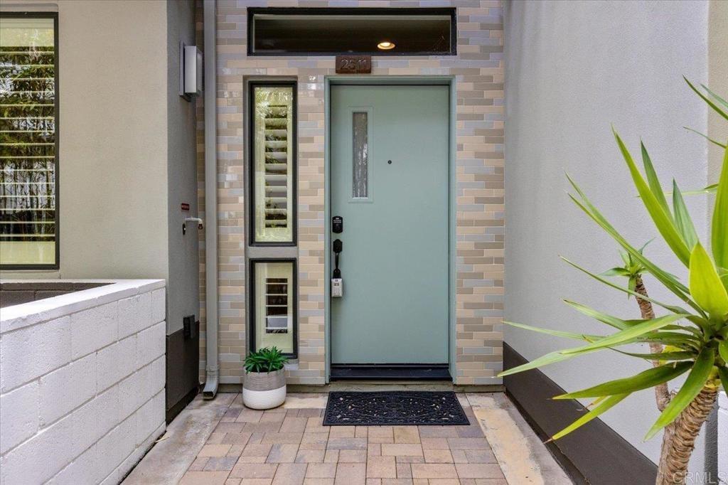 State St, Carlsbad, CA 92008