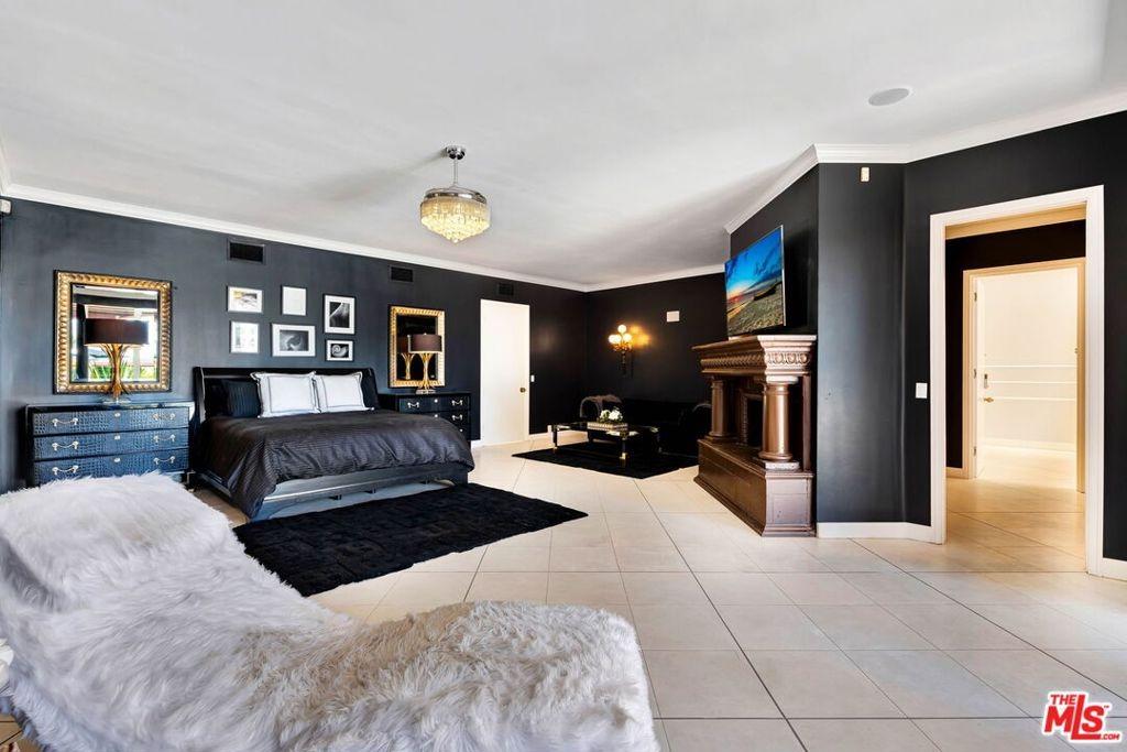 Von Dehn Rd, Rancho Mirage, CA 92270
