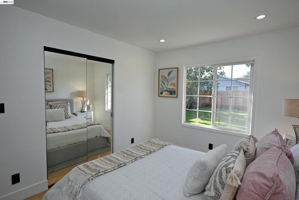 Tippecanoe Ave, Hayward, CA 94544