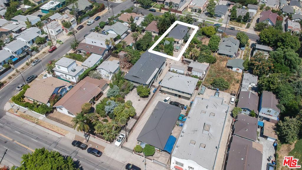 N Commonwealth Ave, Los Angeles, CA 90004