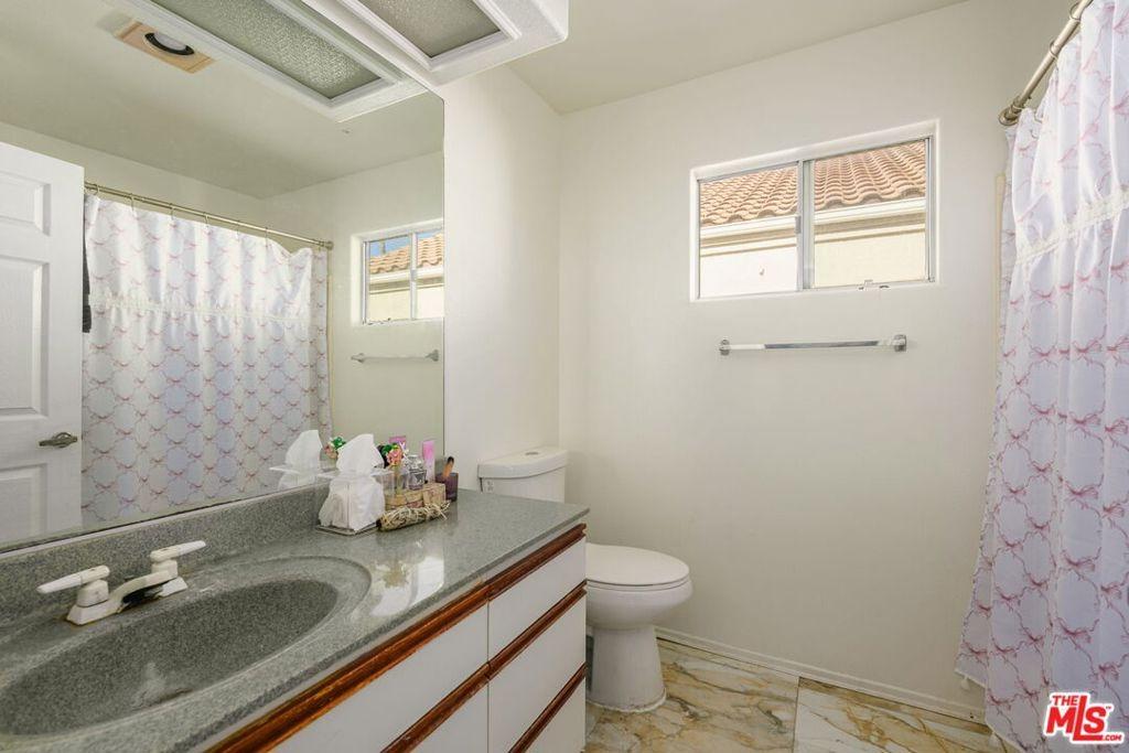 Vincente Way, North Hills, CA 91343