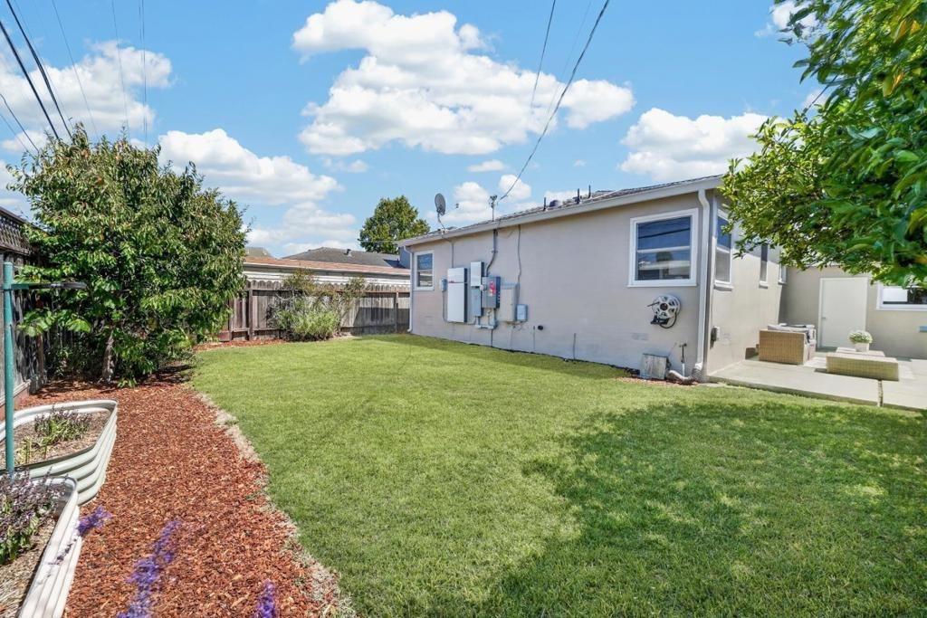 E 16th Ave, San Mateo, CA 94402