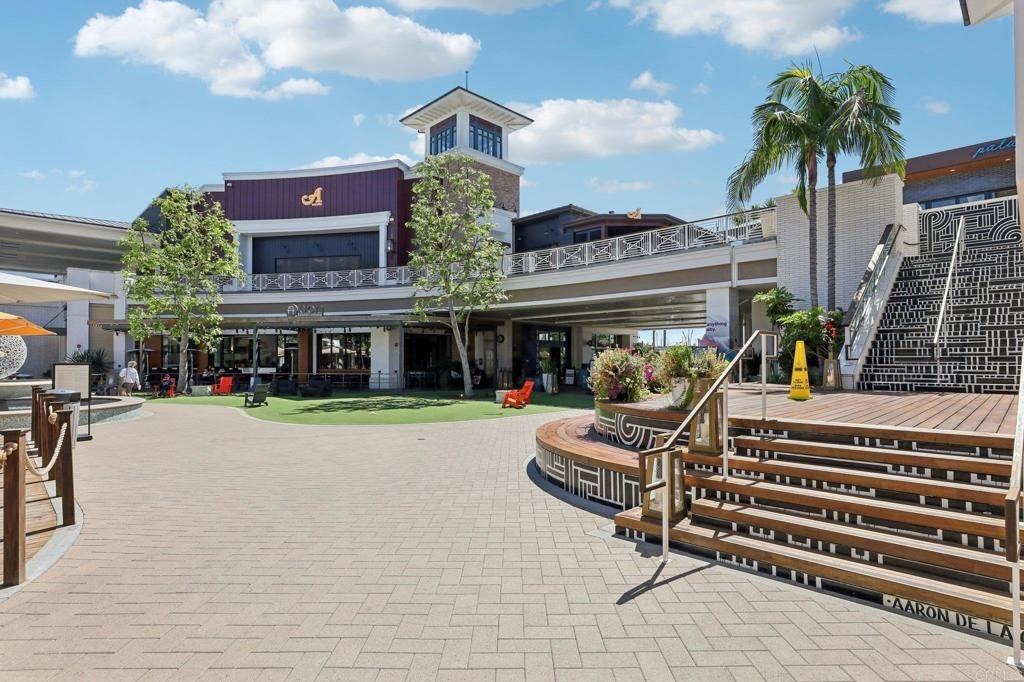 Marina Pacifica Dr N, Long Beach, CA 90803