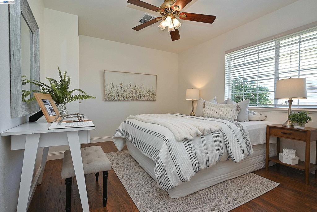 Lomitas Ave, Livermore, CA 94550