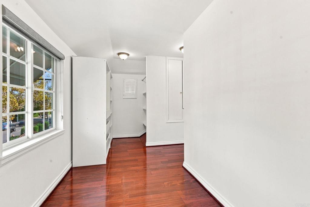 S Highland Ave, Los Angeles, CA 90036