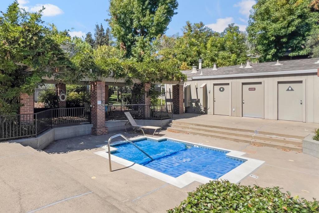 Braddock Ct, San Jose, CA 95125
