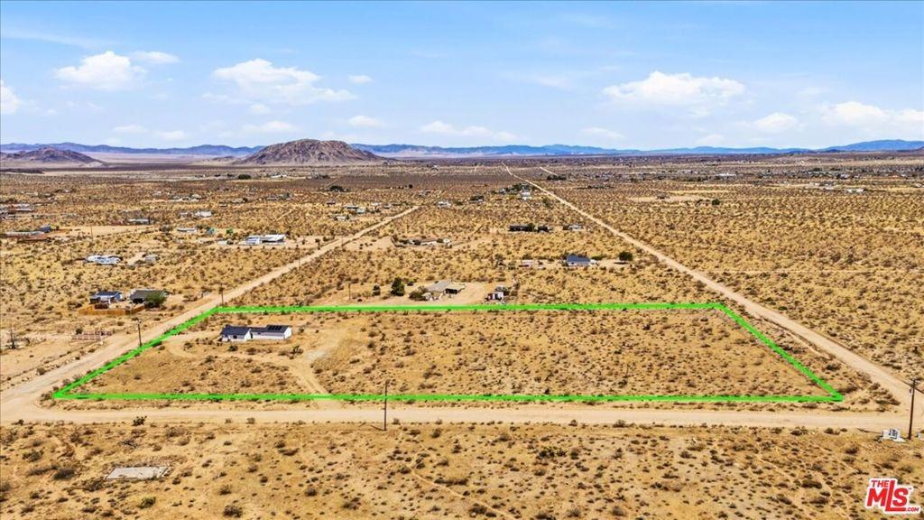 Jesse Rd, Landers, CA 92285