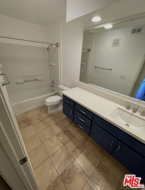 San Gabriel Way, Corona, CA 92882