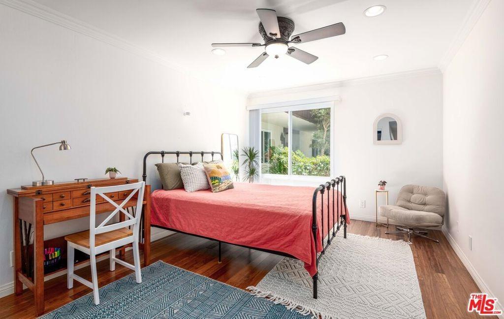 Sumner Way, Culver City, CA 90230