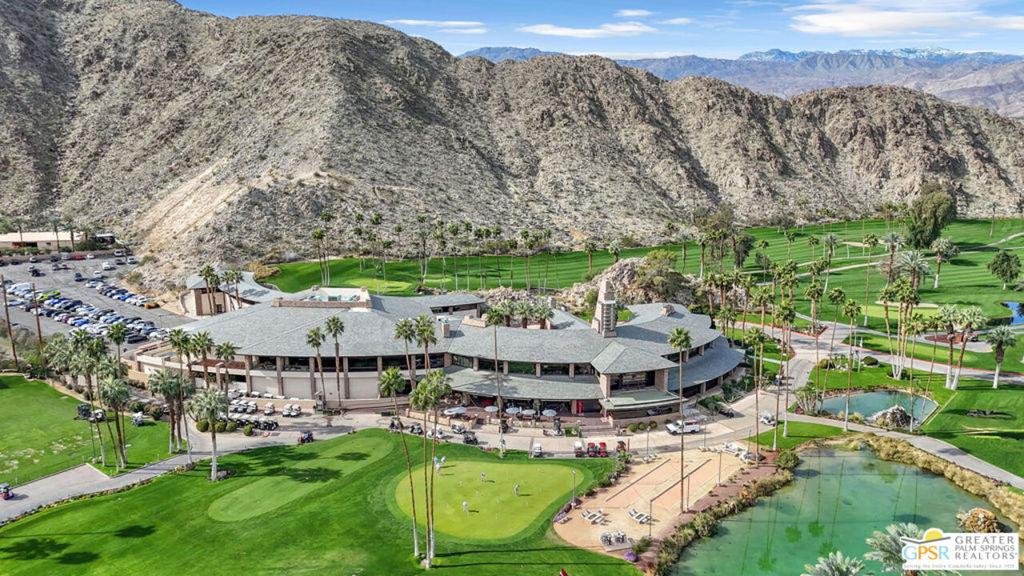Sandpiper Dr, Indian Wells, CA 92210