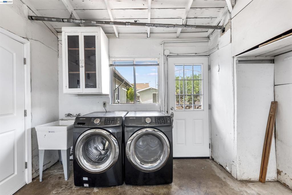 Berry Ave, Hayward, CA 94544