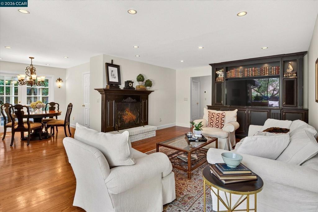 Buttonwood Dr, Danville, CA 94506