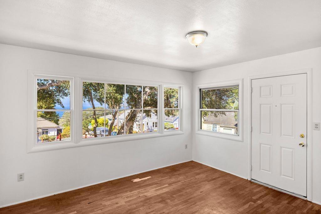9th St, Pacific Grove, CA 93950