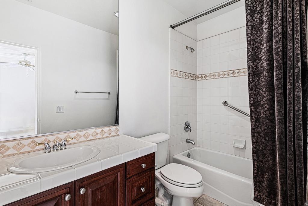Clavel Ct, Palm Desert, CA 92260