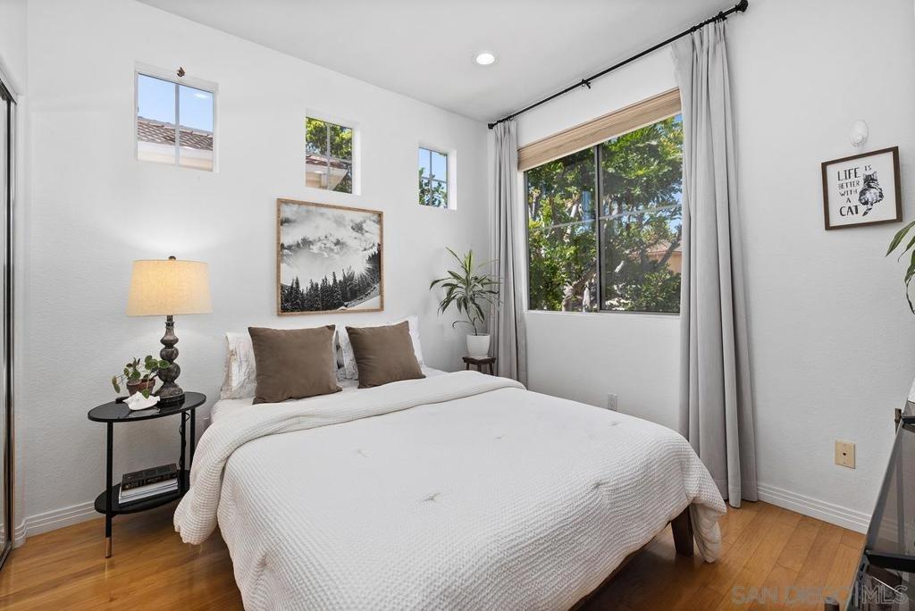Renaissance Ave, San Diego, CA 92122