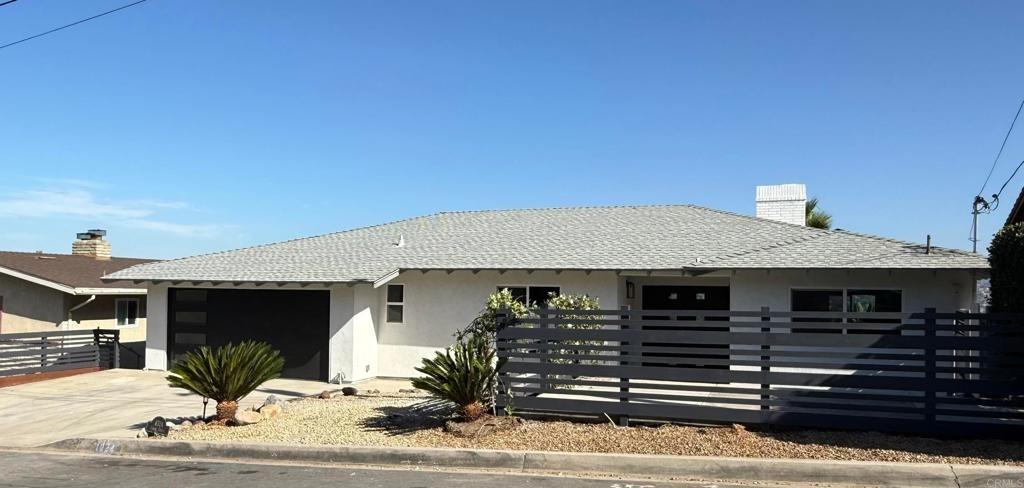 Circle Dr, Escondido, CA 92025