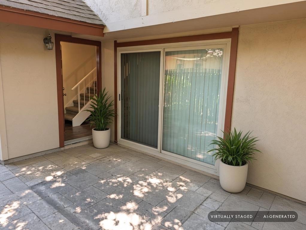 Red Oak Dr W, Sunnyvale, CA 94086