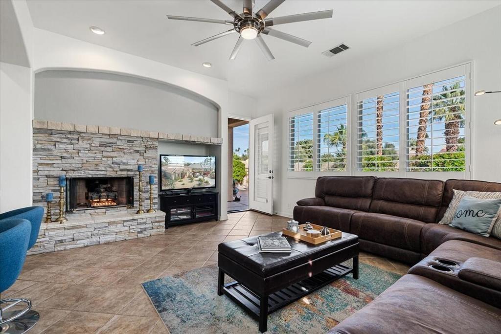Vista Mirage Way, Rancho Mirage, CA 92270