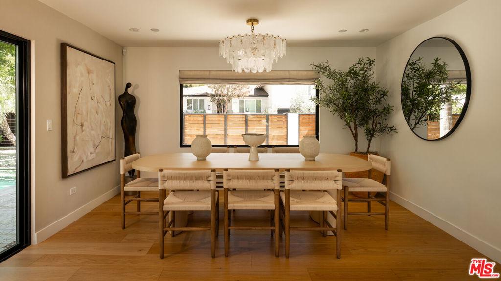 Nalin Dr, Los Angeles, CA 90077
