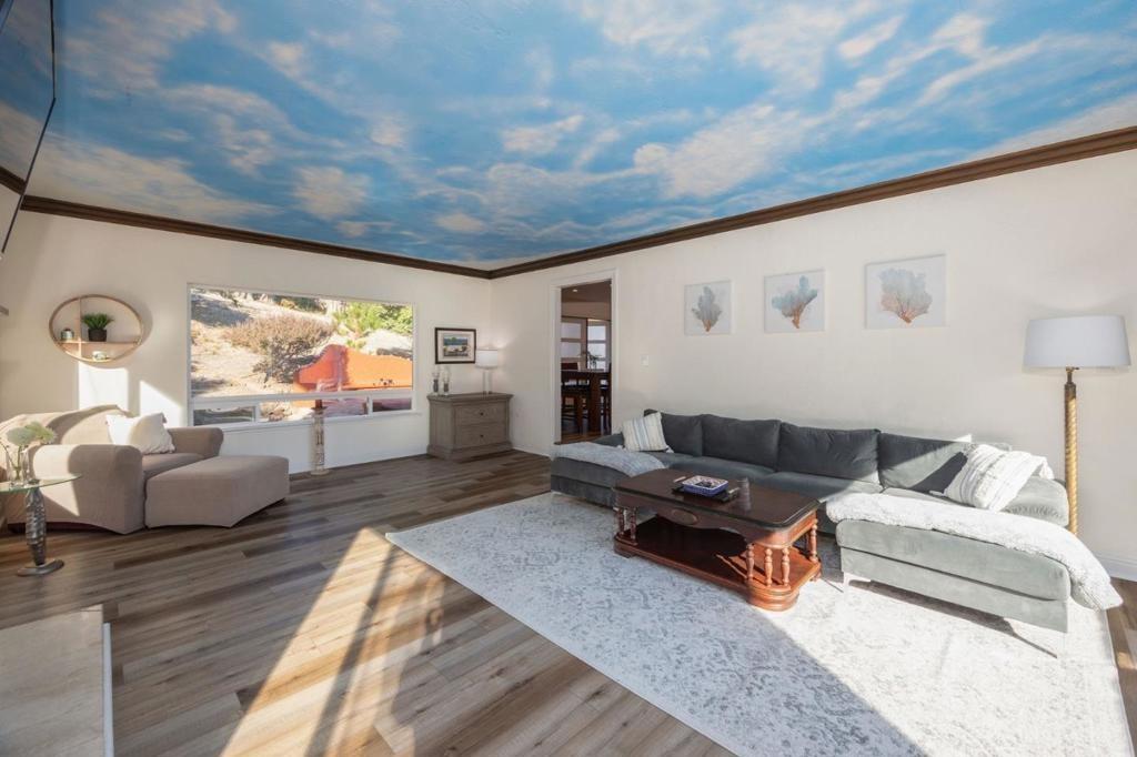 Sunshine Valley Rd, Moss Beach, CA 94038