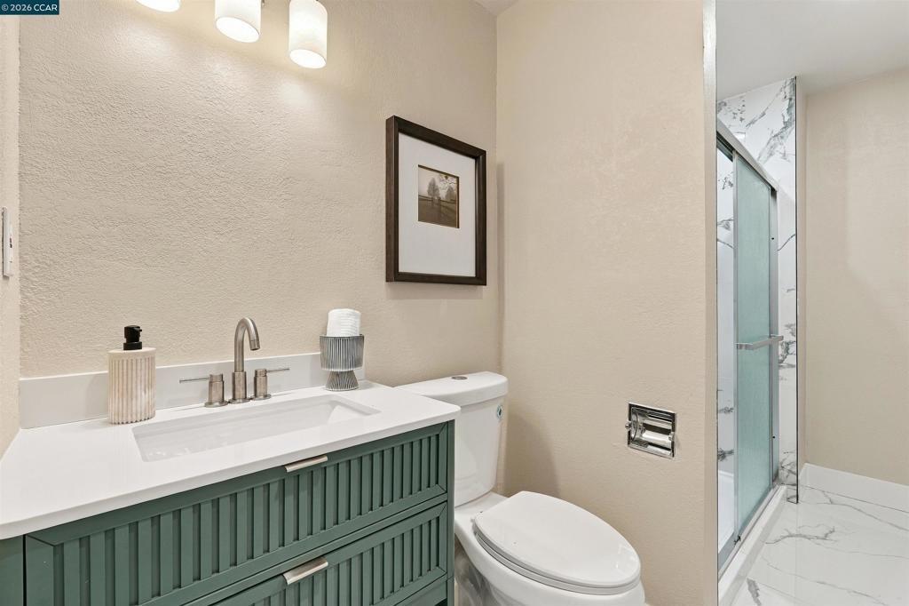Jordan Rd, Oakland, CA 94602