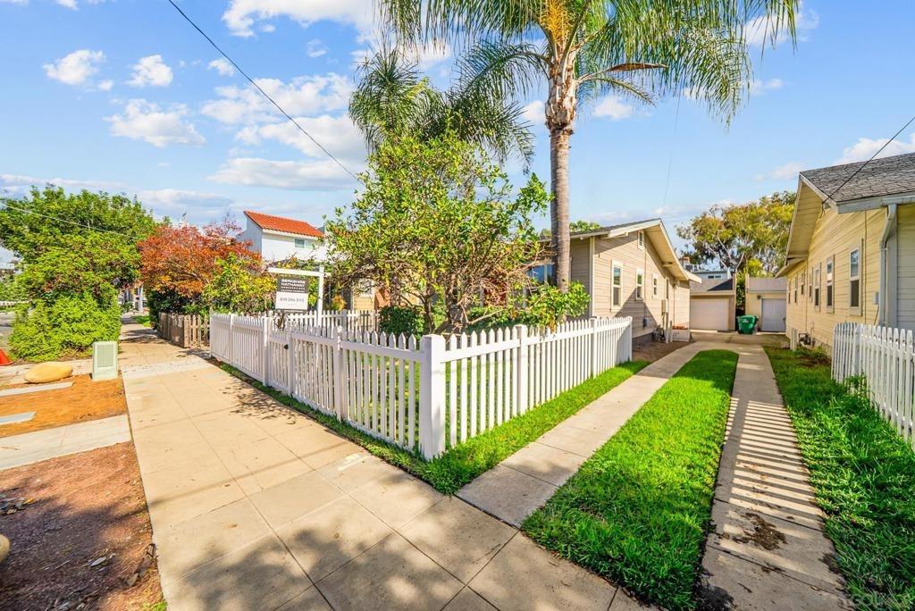 1st Ave, San Diego, CA 92103