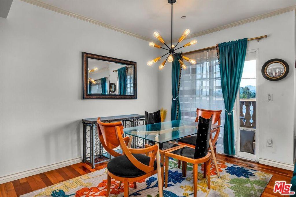 Whitsett Ave, Valley Village, CA 91607