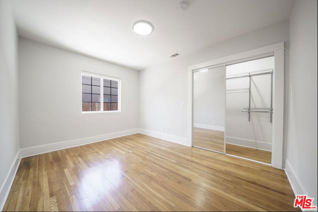 S Plymouth Blvd, Los Angeles, CA 90019