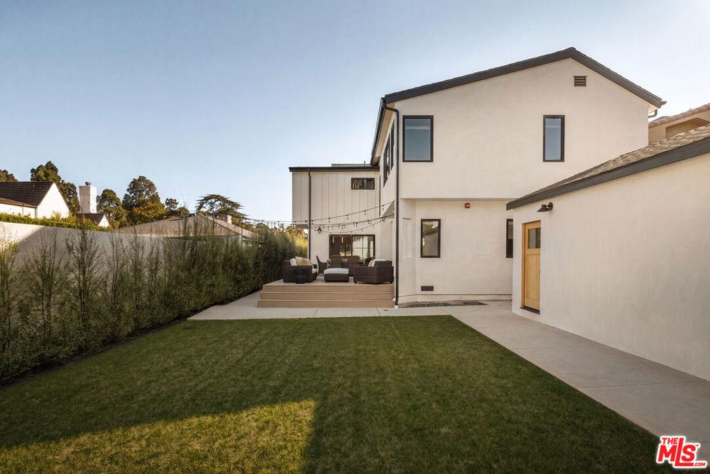 22nd St, Santa Monica, CA 90402