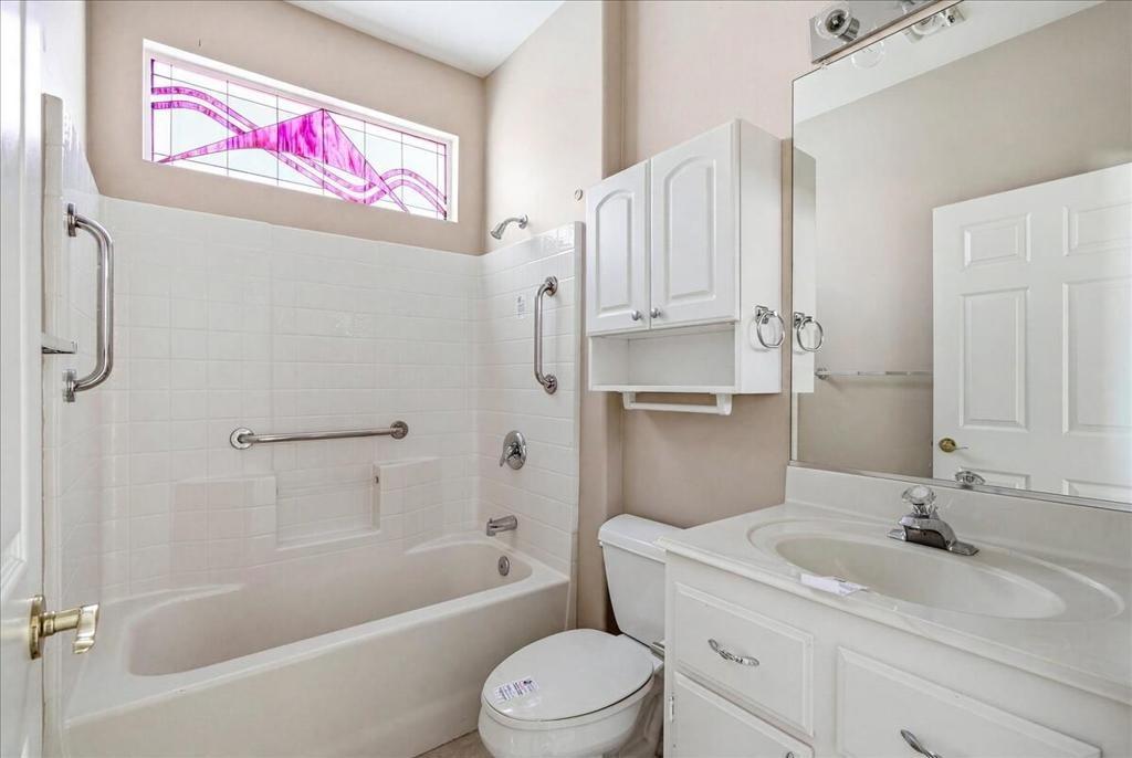 Medjool Ave, Palm Desert, CA 92211