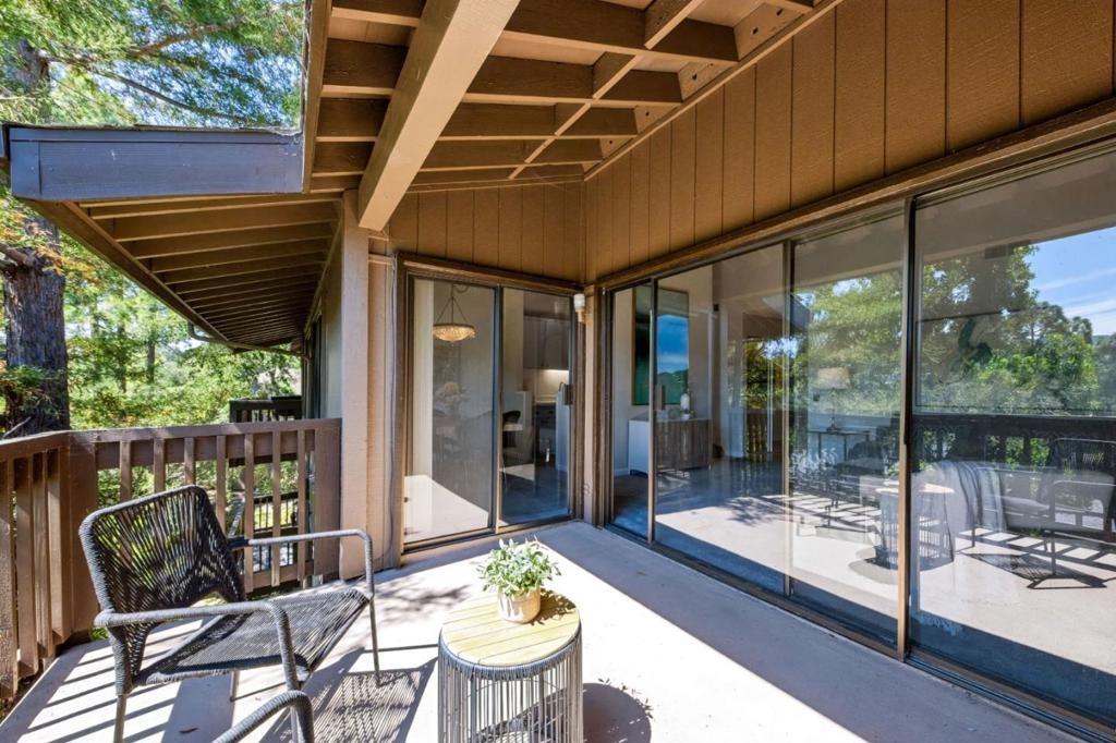 Brittan Ave, San Carlos, CA 94070