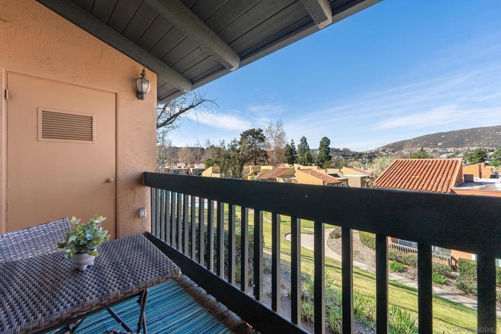 W Bernardo Dr, San Diego, CA 92127
